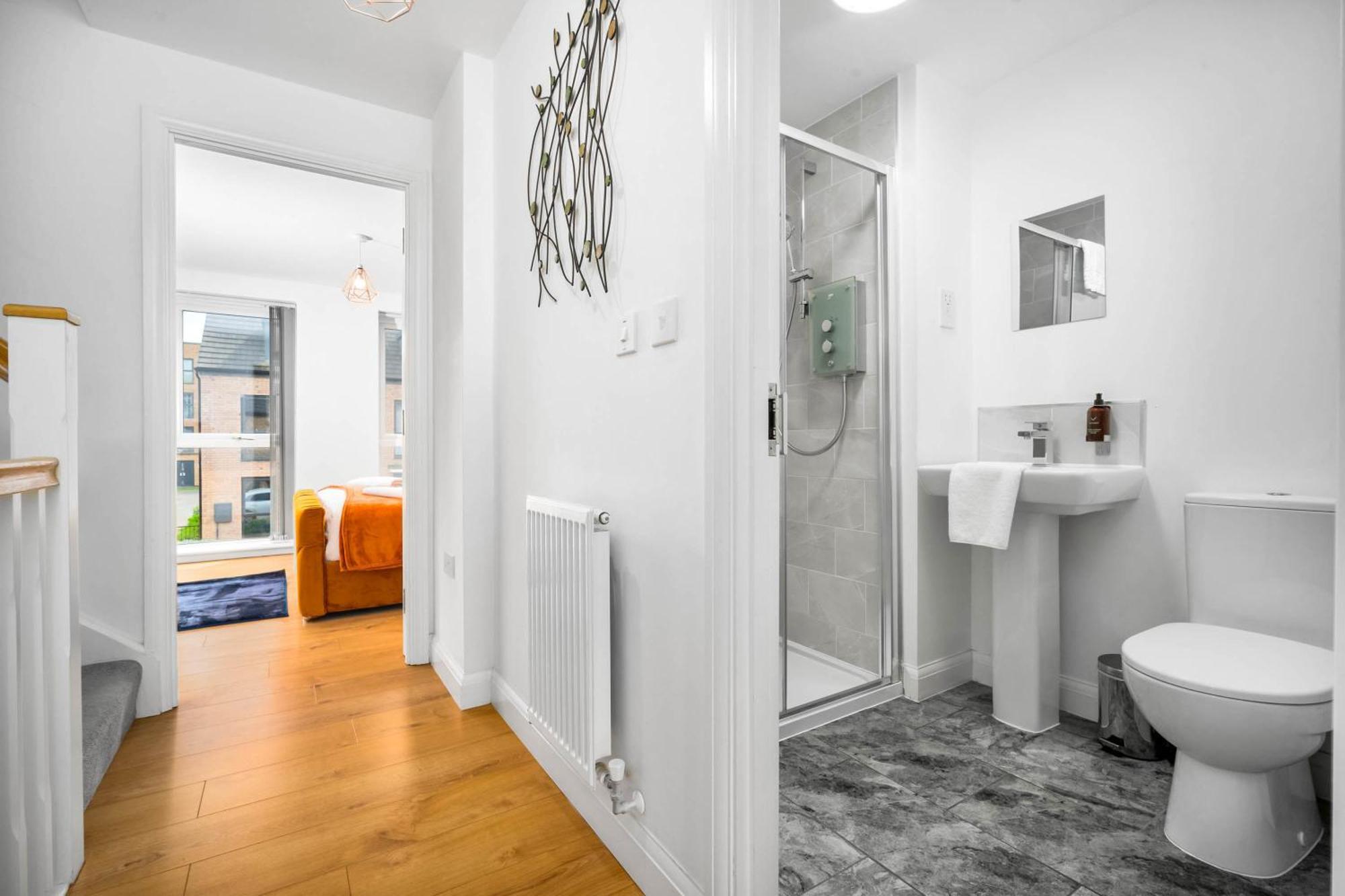 Luxury City Centre 5 Bed House With En-Suite, Bbq, On-Site Parking By Azura Nights Birmingham Ngoại thất bức ảnh