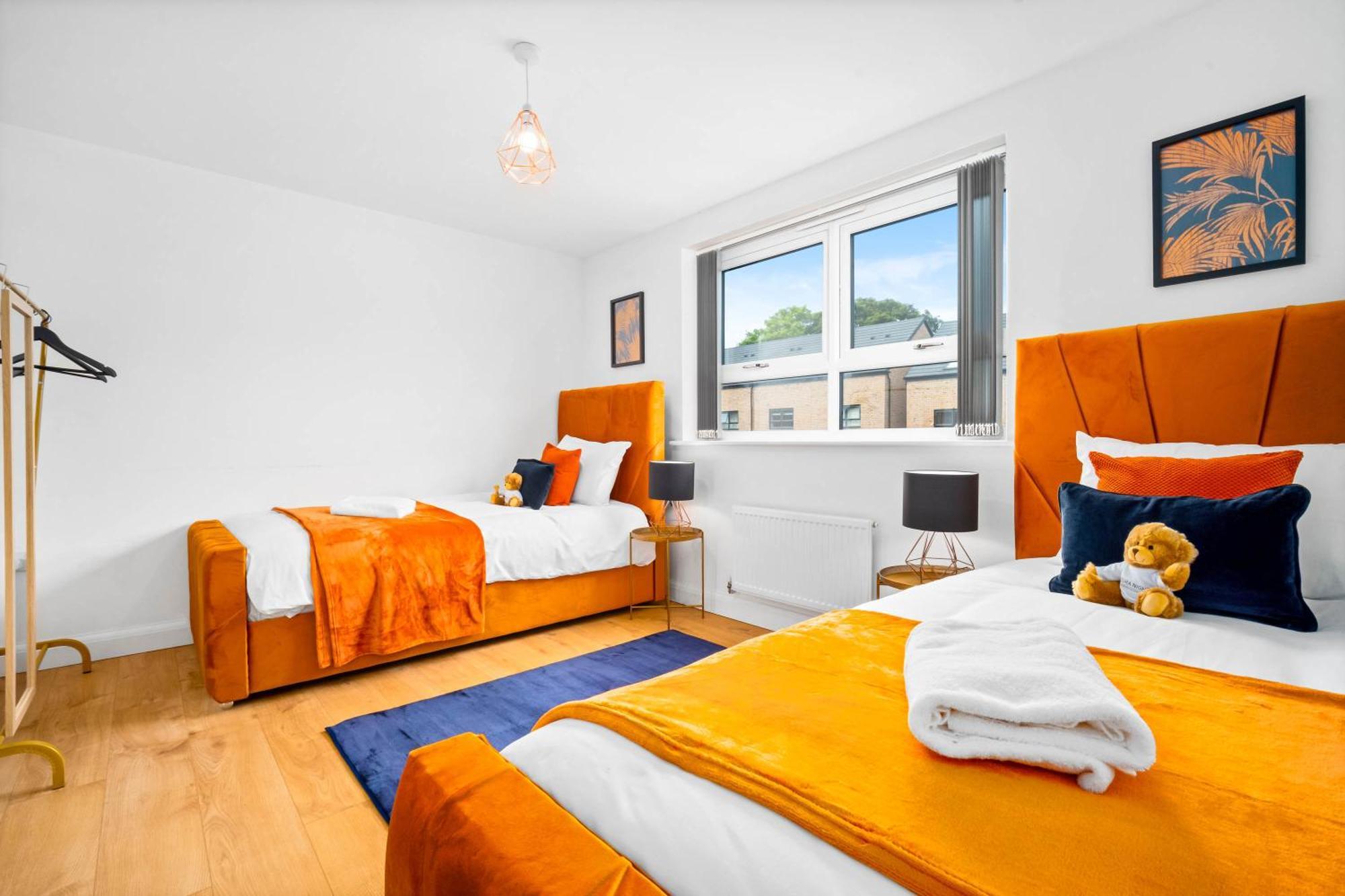 Luxury City Centre 5 Bed House With En-Suite, Bbq, On-Site Parking By Azura Nights Birmingham Ngoại thất bức ảnh