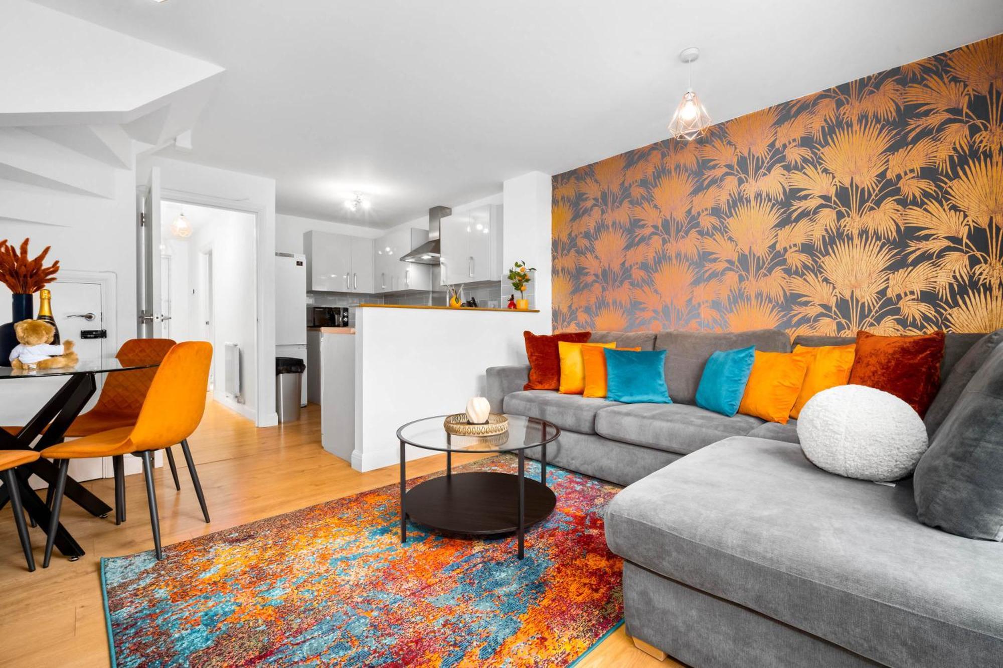 Luxury City Centre 5 Bed House With En-Suite, Bbq, On-Site Parking By Azura Nights Birmingham Ngoại thất bức ảnh
